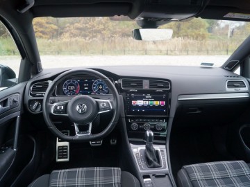Volkswagen Golf GTD 2.0 TDI - Przyjemności kosztują&hellip;
