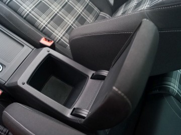Volkswagen Golf GTD 2.0 TDI - Przyjemności kosztują&hellip;