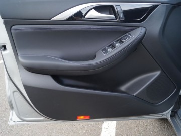 Infiniti Q30 2.0T 4x4 DCT - Japońskie wunderwaffe