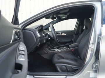 Infiniti Q30 2.0T 4x4 DCT - Japońskie wunderwaffe