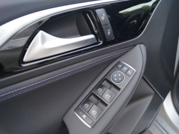 Infiniti Q30 2.0T 4x4 DCT - Japońskie wunderwaffe