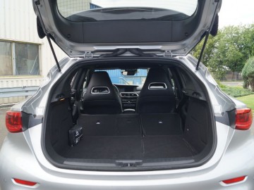 Infiniti Q30 2.0T 4x4 DCT - Japońskie wunderwaffe