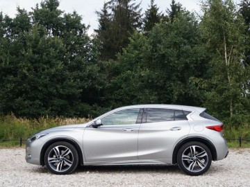Infiniti Q30 2.0T 4x4 DCT - Japońskie wunderwaffe