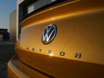 Volkswagen Arteon R-Line 2,0 TDI BiTurbo DSG 4Motion: - Passat nieoczywisty