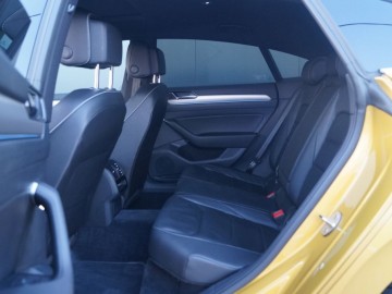 Volkswagen Arteon R-Line 2,0 TDI BiTurbo DSG 4Motion: - Passat nieoczywisty
