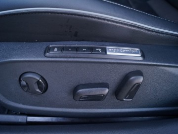 Volkswagen Arteon R-Line 2,0 TDI BiTurbo DSG 4Motion: - Passat nieoczywisty