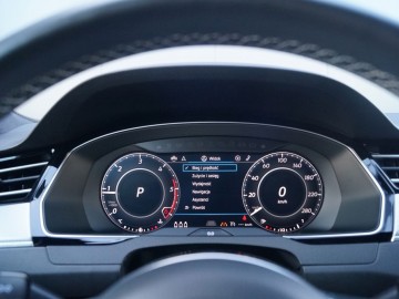 Volkswagen Arteon R-Line 2,0 TDI BiTurbo DSG 4Motion: - Passat nieoczywisty