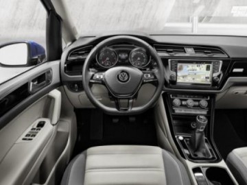 VW  Touran &ndash; Rodzina na swoim