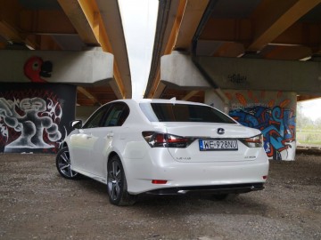 Lexus GS 450h Prestige &ndash; Vintage to brzmi dumnie!