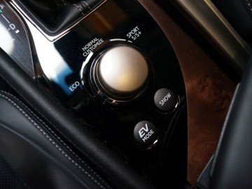 Lexus GS 450h Prestige – Vintage to brzmi dumnie!
