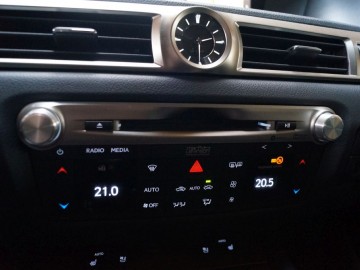 Lexus GS 450h Prestige &ndash; Vintage to brzmi dumnie!