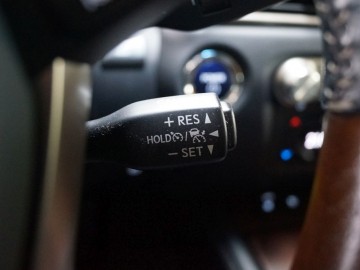 Lexus GS 450h Prestige &ndash; Vintage to brzmi dumnie!