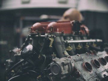 Klasyczne Ferrari 348 odrestaurowane w Polsce