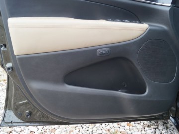 Jeep Grand Cherokee 3,0 CRD AWD 8AT &ndash; Legenda