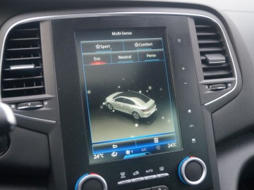 Renault Megane Grandcoupe 1,2 TCe 130 KM EDC7 &ndash; Jak nie Coupe