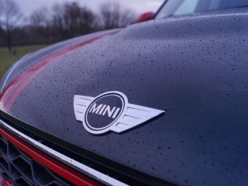 MINI JCW Countryman 231 KM 8 AT &ndash; Wesoły &bdquo;Wieśniak&rdquo;