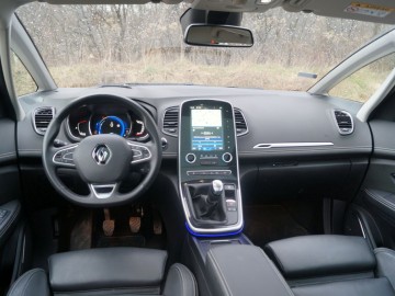 Renault Scenic 1,2 TCe 130KM - Do granic downsizingu
