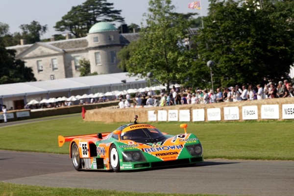 Mazda gwiazdą Goodwood 2015