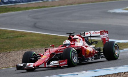 Vettel musi wygrać z Raikkonenem &ndash; m&oacute;wi Coulthard