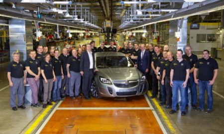 Pierwszy Holden z R&uuml;sselsheim
