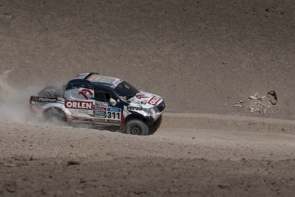 Rajd Dakar &ndash; walka z piaskiem, błotem i gradem