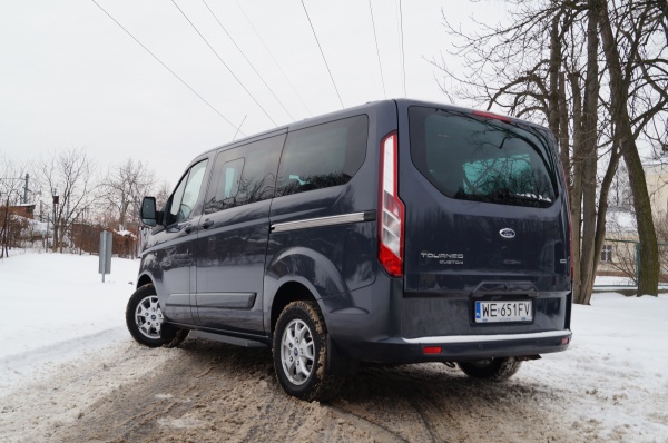 Ford Tourneo Custom 300S 8-os. 2.2 TDCi Titanium - Największy...