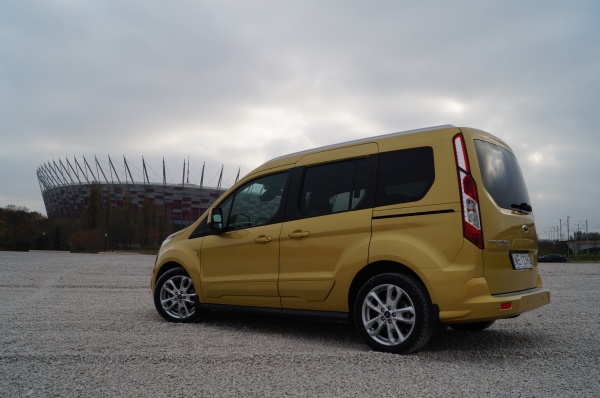 Ford Tourneo Connect 1.6 TDCi Titanium - Na każdą okoliczność