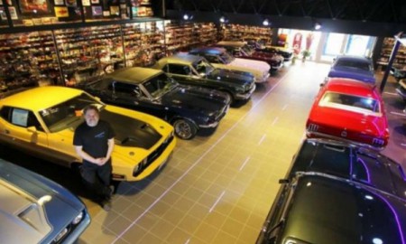 5500 modeli Mustanga