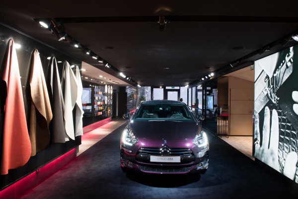 DS World Paris &ndash; Rok ekskluzywnego butiku