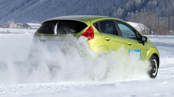 Opony zimowe 2014 &ndash; test ADAC