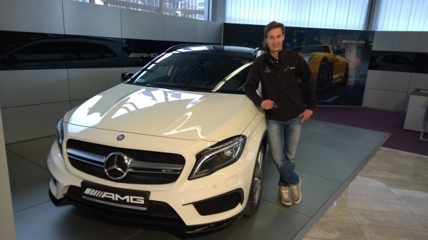Mercedes-AMG GLA 45 dla Kamila Stocha