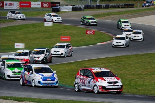 Rekrutacja do Kia Lotos Race 2015