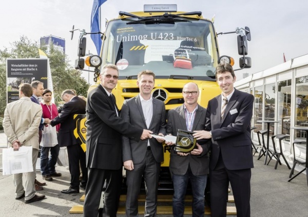 Drogowo-szynowy Unimog