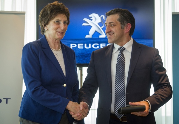 Peugeot wspiera PKOl