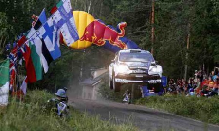 Kubica wr&oacute;cił na trasę Rajdu Finlandii