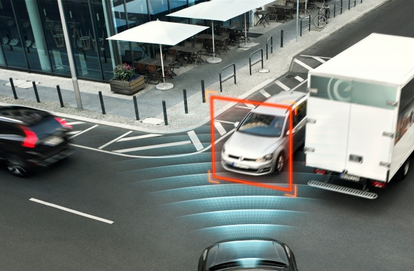 Volvo XC90 &ndash; Bezpieczeństwo przede wszystkim