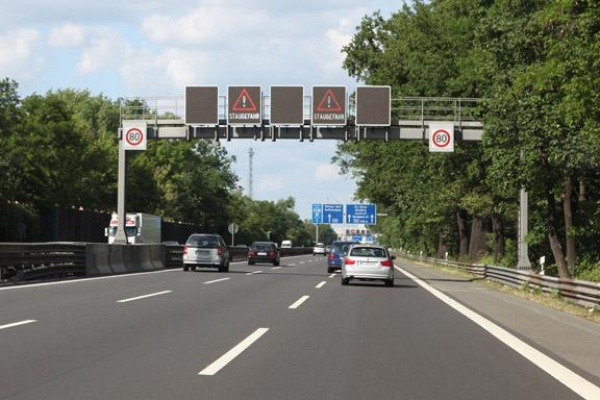 Niemcy opodatkują kierowc&oacute;w?