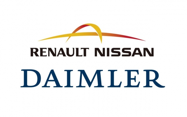 Renault-Nissan i Daimler z nową fabryką