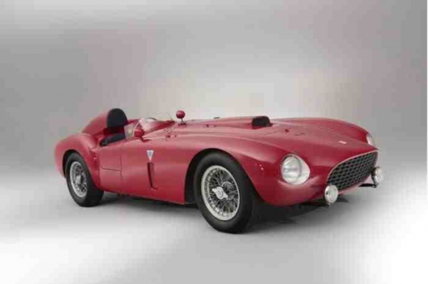Ferrari z 1954 roku sprzedane za 18,3 mln dol.