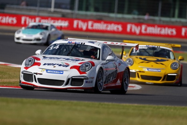 Giermaziak w czoł&oacute;wce kwalifikacji na Silverstone