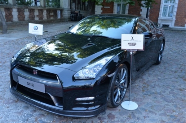 Nissan GT-R Nismo Samochodem Roku Playboya