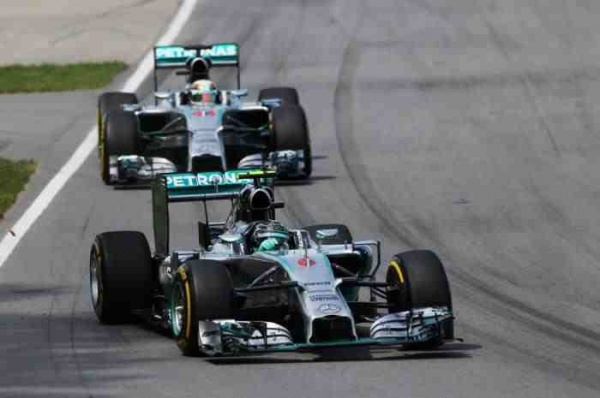 Nico Rosberg triumfuje na Red Bull Ringu
