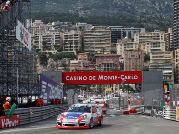 Giermaziak po treningu na ulicach Monte Carlo