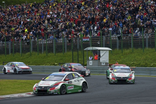 Podw&oacute;jne podium Hondy na Hungaroringu