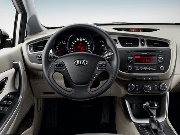 Kia z 7-biegową przekładnią DCT