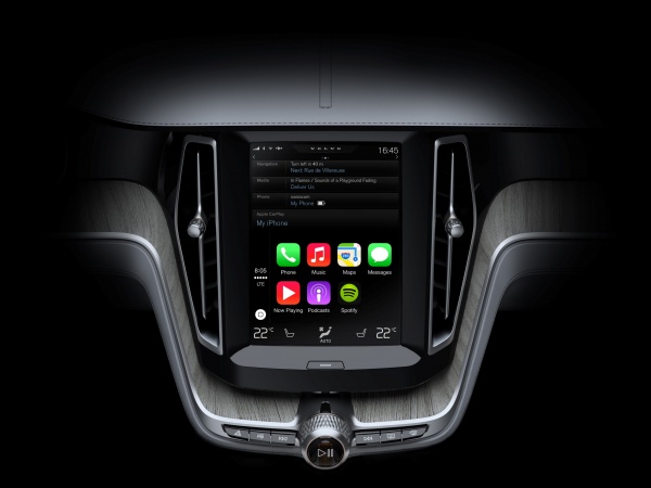 Volvo z Apple CarPlay