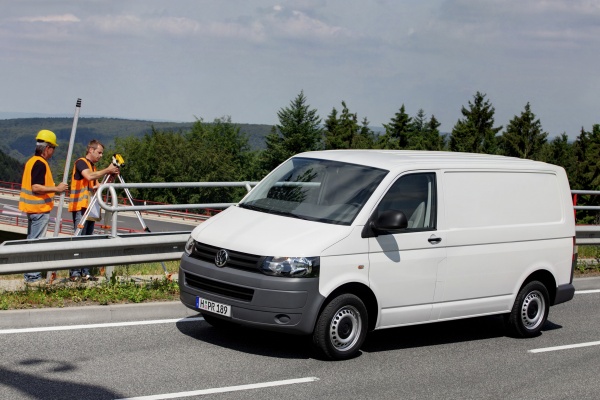 VW Transporter Dostawczym Samochodem Roku 2013