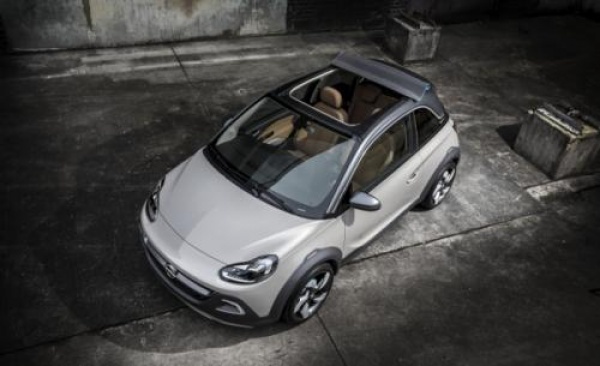 Opel Adam Cabrio na wiosnę
