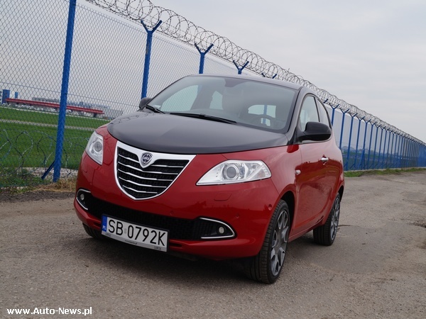 Lancia Ypsilon 1.2 Gold - Nie chce być zwykłym mieszczuchem