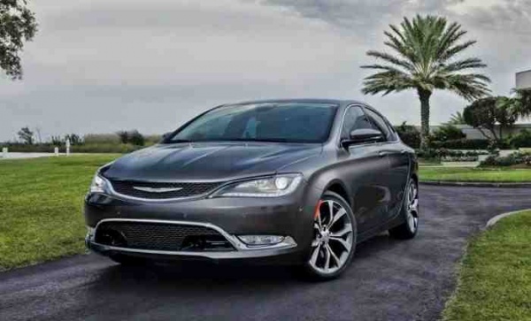 Tak wygląda Chrysler 200